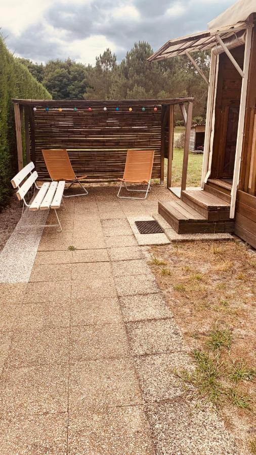 Petite Maison Dans La Prairie Cabanac-et-Villagrains Exterior photo